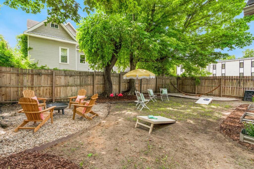 Bright + New - Fire Pit - Hammock - 3 Bd Villa Raleigh Exterior photo